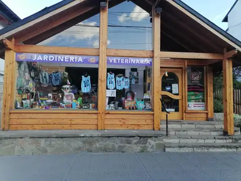Local en Alquiler en San Martin de los Andes, Lácar