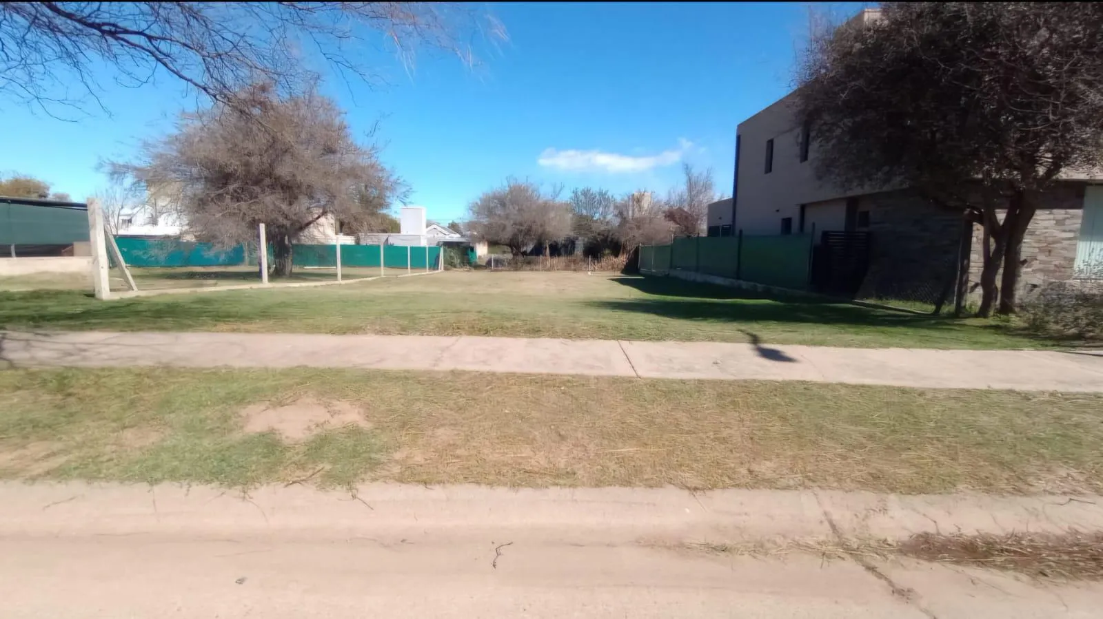 VENDO TERRENO SAN ALFONZO DEL TALAR MENDIOLAZA