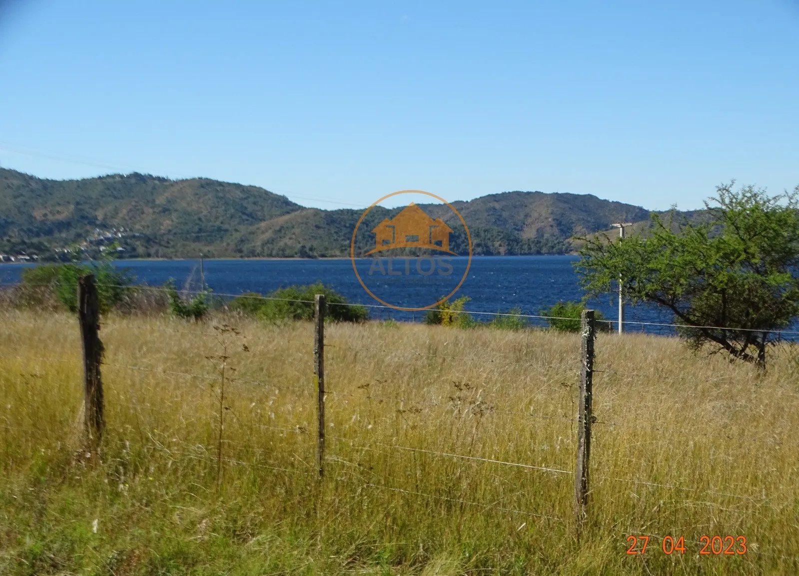 POTRERO DE GARAY - ESQUINA 4.280M2-SOBRE COSTANERA LAGO LOS MOLINOS- CORDOBA- CON ESCRITURA