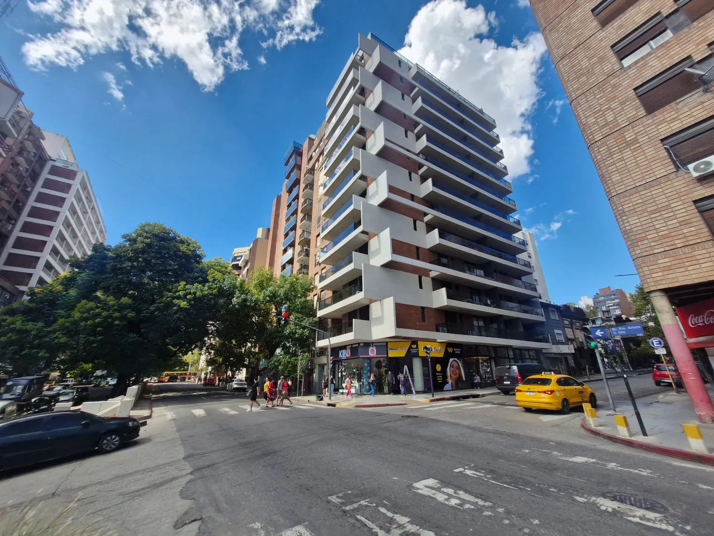 Ituzaingó 400 Dúplex 1 dormitorio 2 baños terraza con asador frente