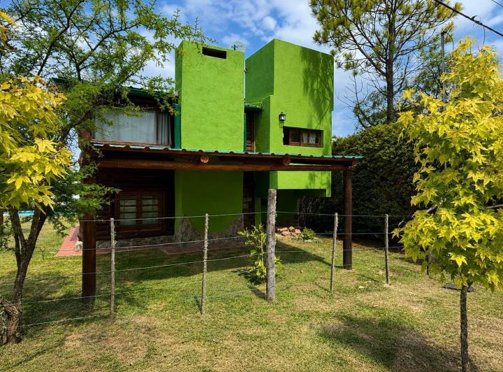 Casa · 82m² · 5 Ambientes