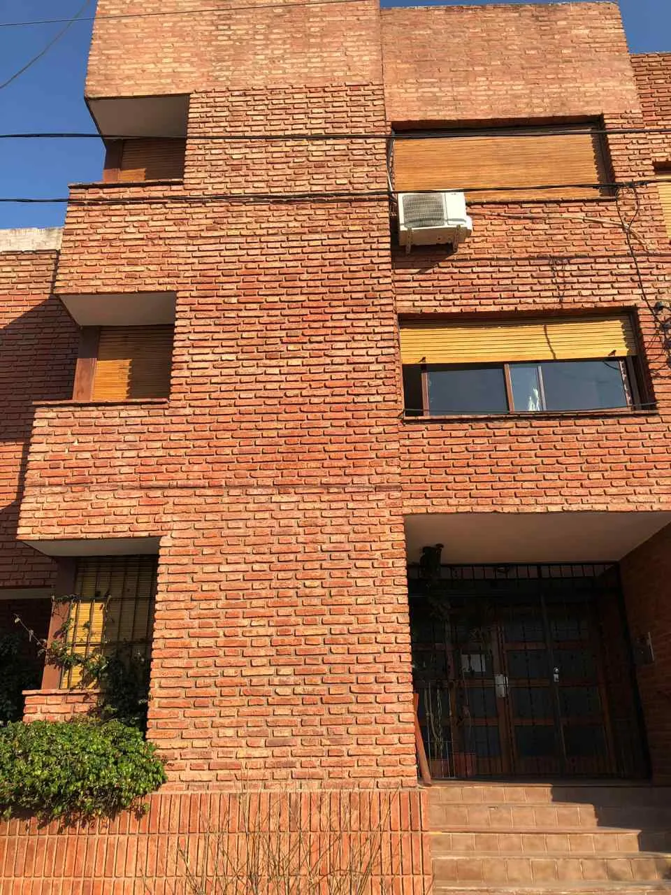 Vendo departamento de 1 dormitorio al frente del nuevo centro shopping.
