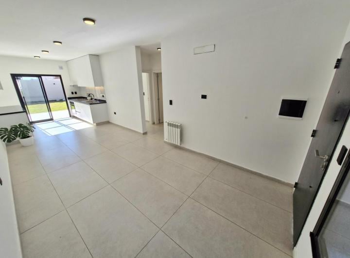 Casa · 71m² · 3 Ambientes · 1 Cochera