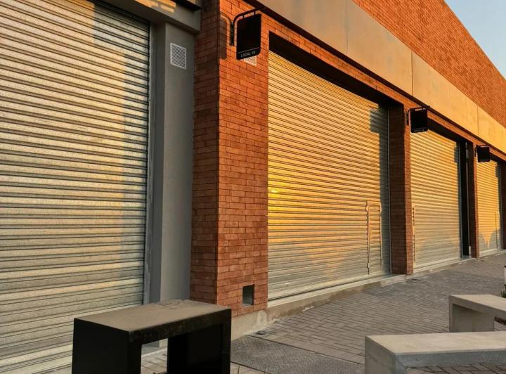 Local comercial · 76m² · 3 Ambientes · 1 Cochera