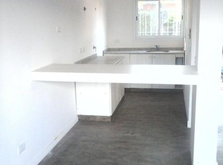 Departamento · 80m² · 2 Ambientes · 1 Cochera