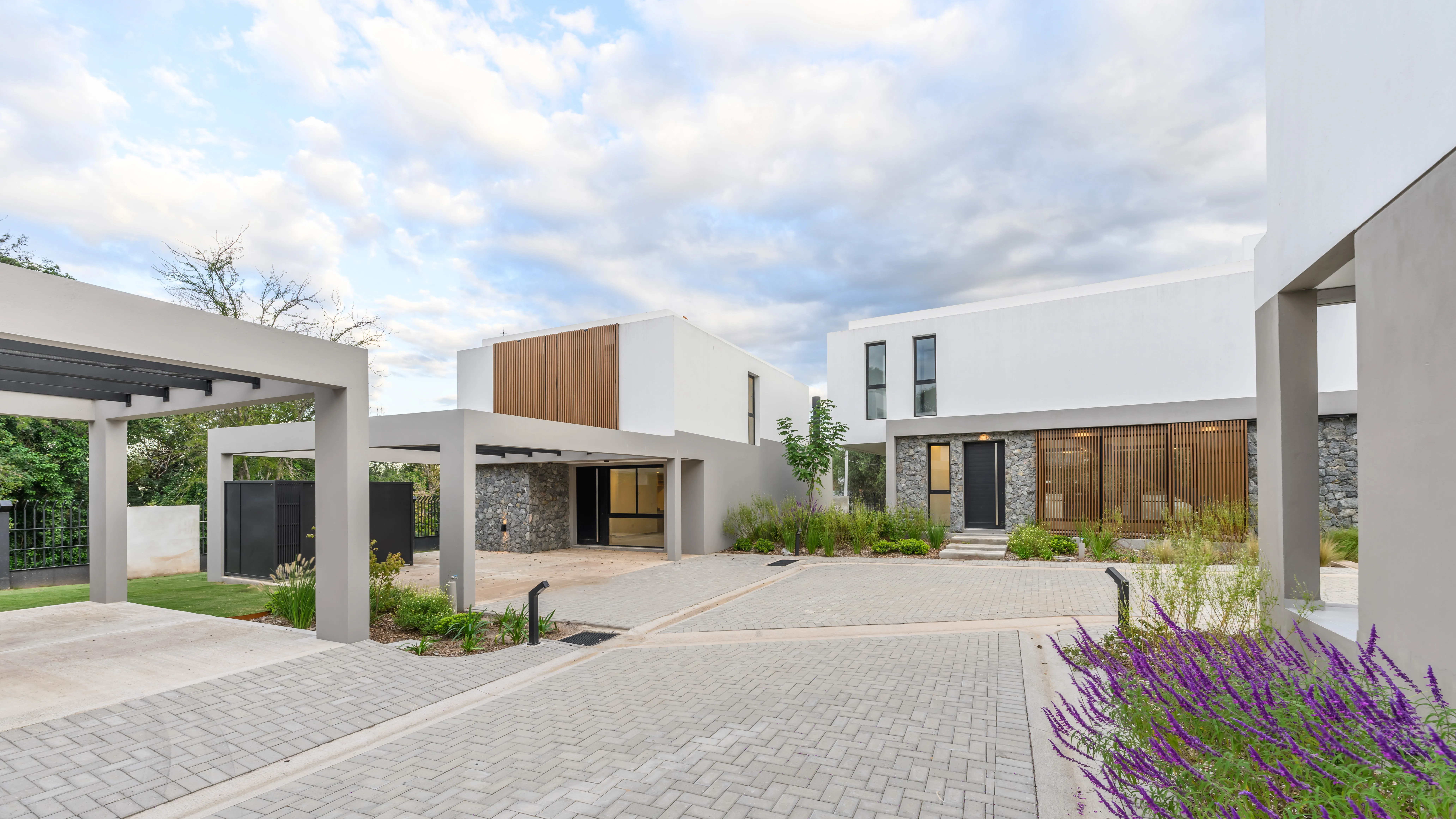 Casa a estrenar en venta de 3 dormitorios en en Villa Warcalde.