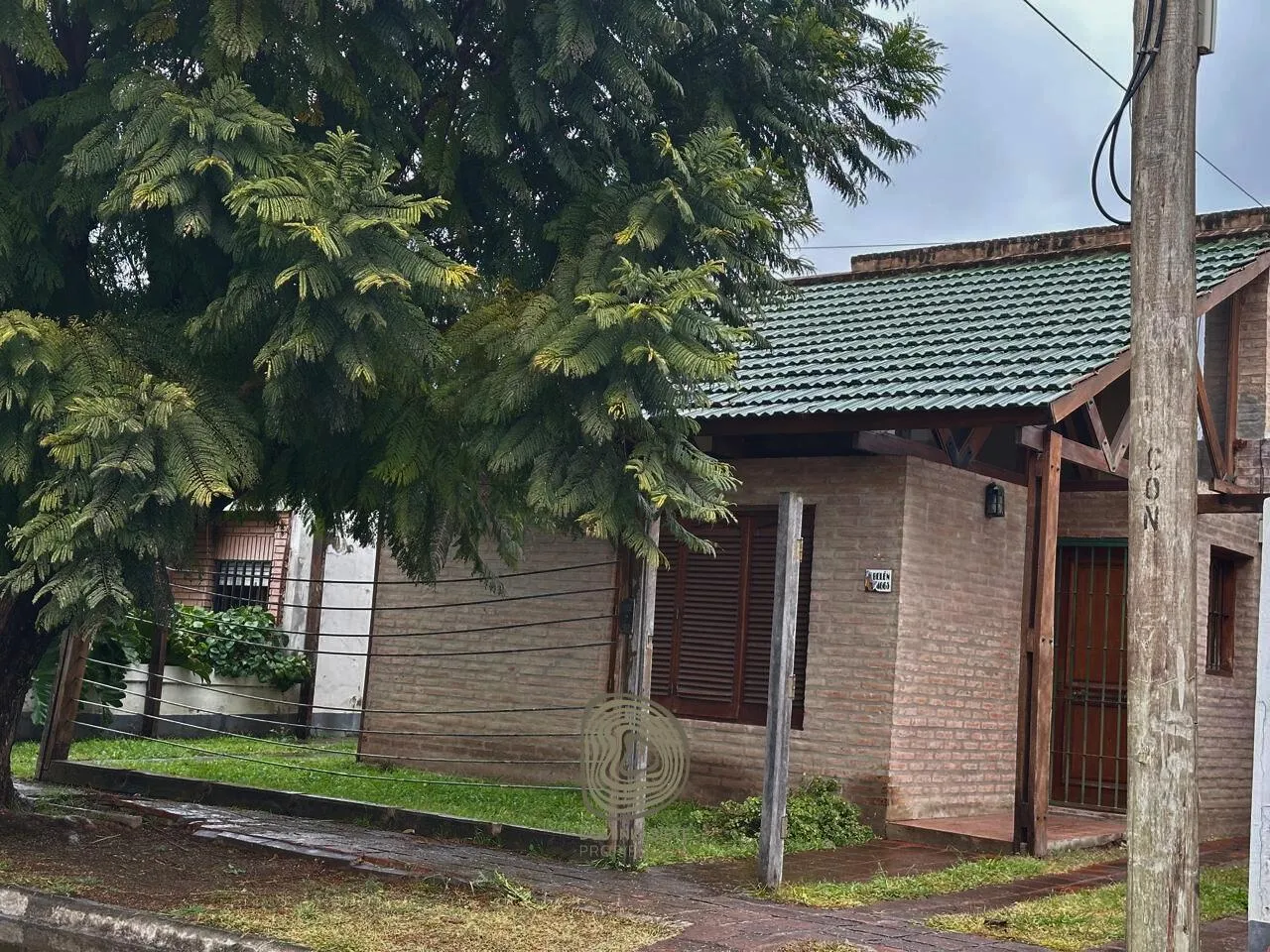 CASA 4 DORMITORIOS