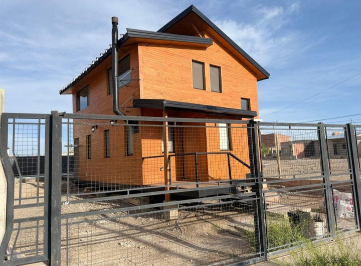 Casa · 110m² · 5 Ambientes · 2 Cocheras