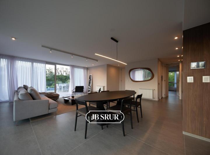 Departamento · 187m² · 3 Ambientes · 2 Cocheras