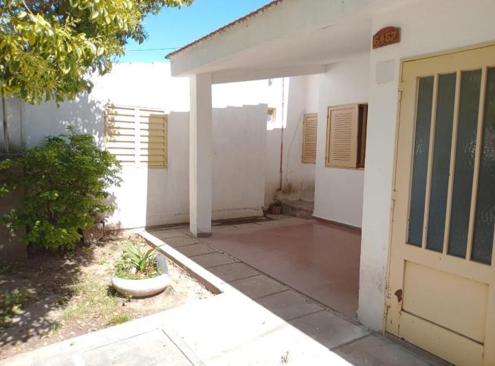Casa · 130m² · 4 Ambientes · 1 Cochera