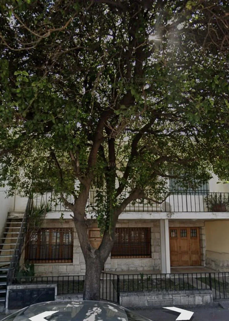 Casa en Venta  Barrio Sarmiento