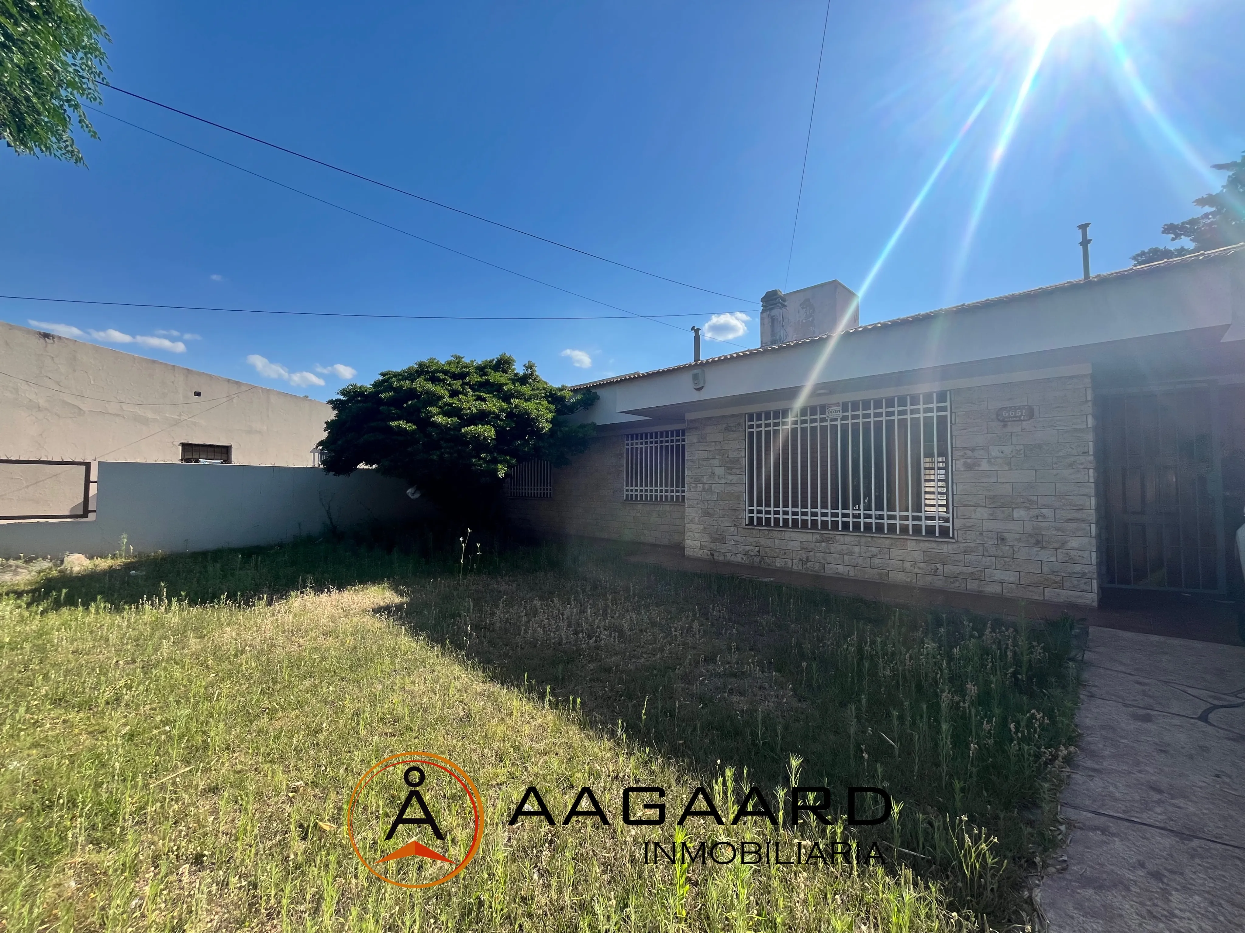 ARGUELLO CASA UNA PLANTA APTA CREDITO