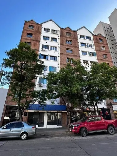 VENTA DEPARTAMENTO 2 DORM 1 BAÑO. SOBRE BV. SAN JUAN CORDOBA