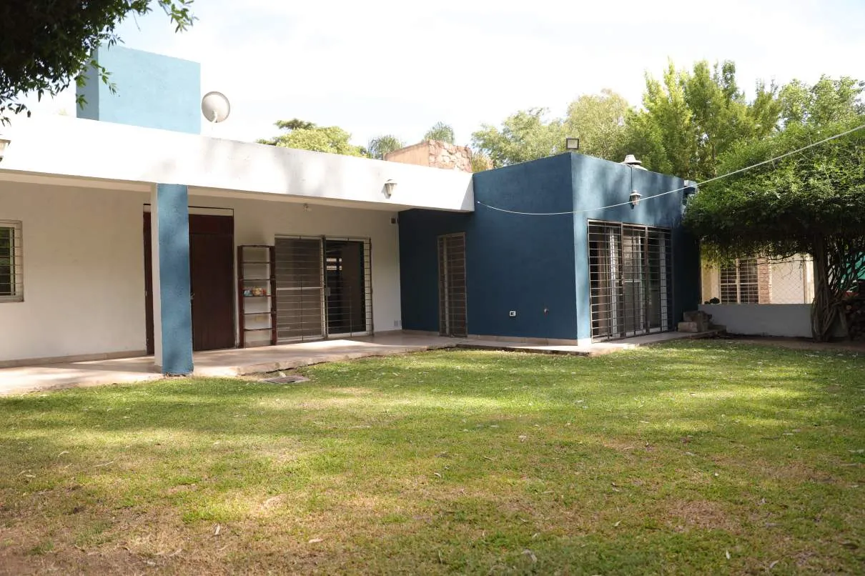 VENDO CASA EN COMPLEJO NATURA LA CALERA