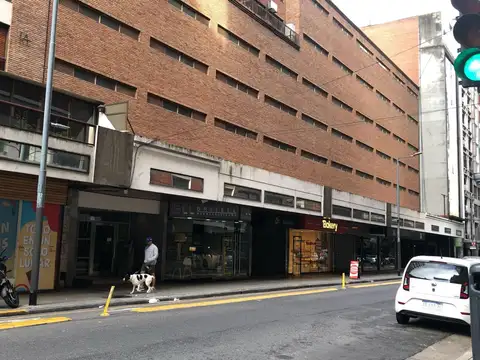 Cochera en Venta en Tribunales, Centro