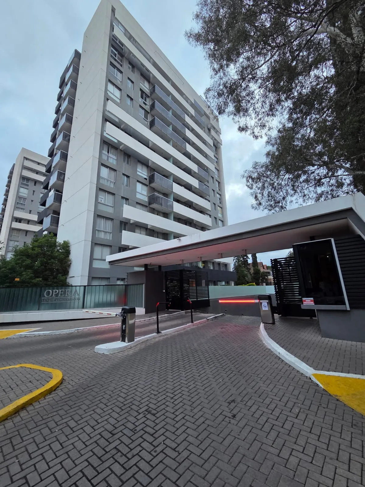 VENTA DEPTO DE 1 DORMITORIO, OPERA LUXURY ! FINANCIACION !