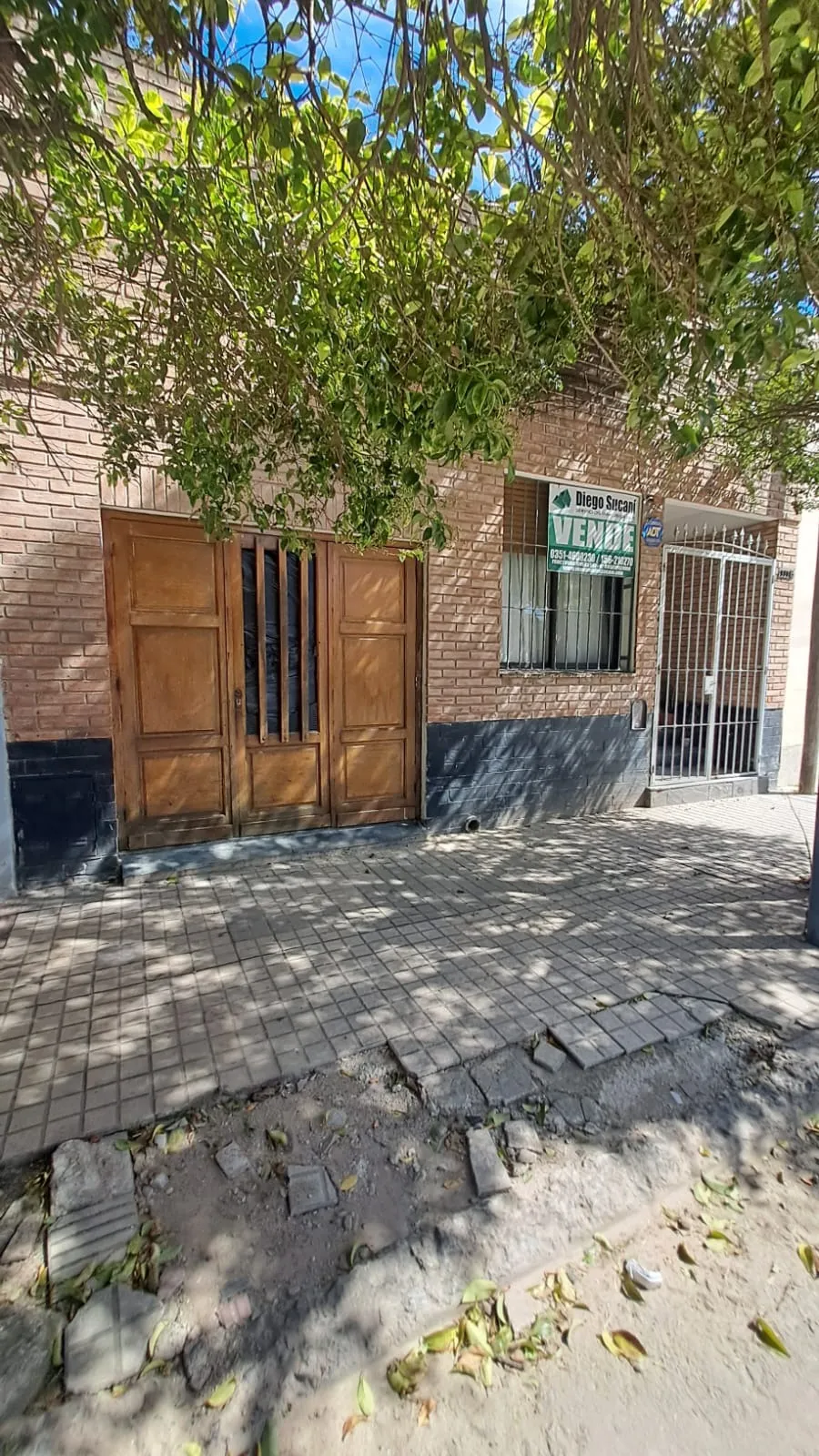 CASA EN VENTA BARRIO OBSERVATORIO A METROS AV. PUEYRREDON