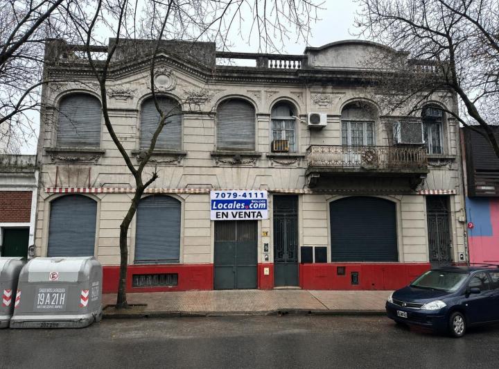 Terreno · 1400m²