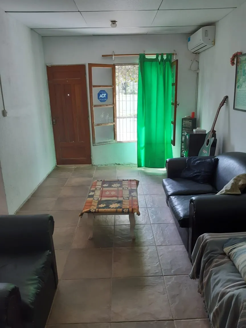 CASA en BARRIO SMATA 2 DORMIT