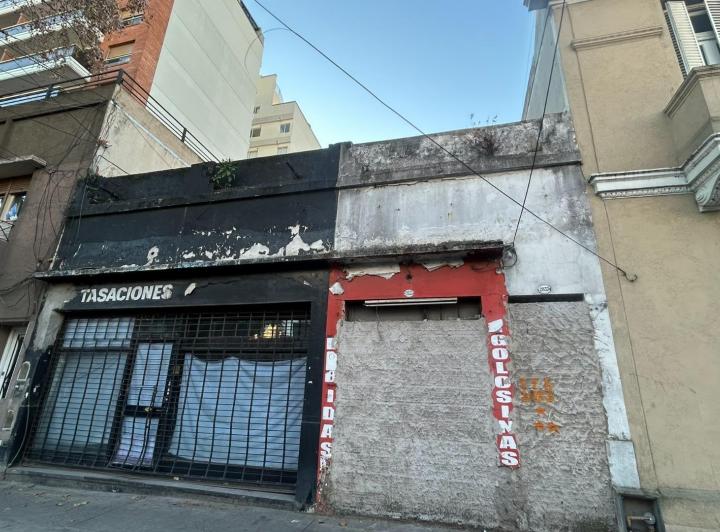 Terreno · 255m²