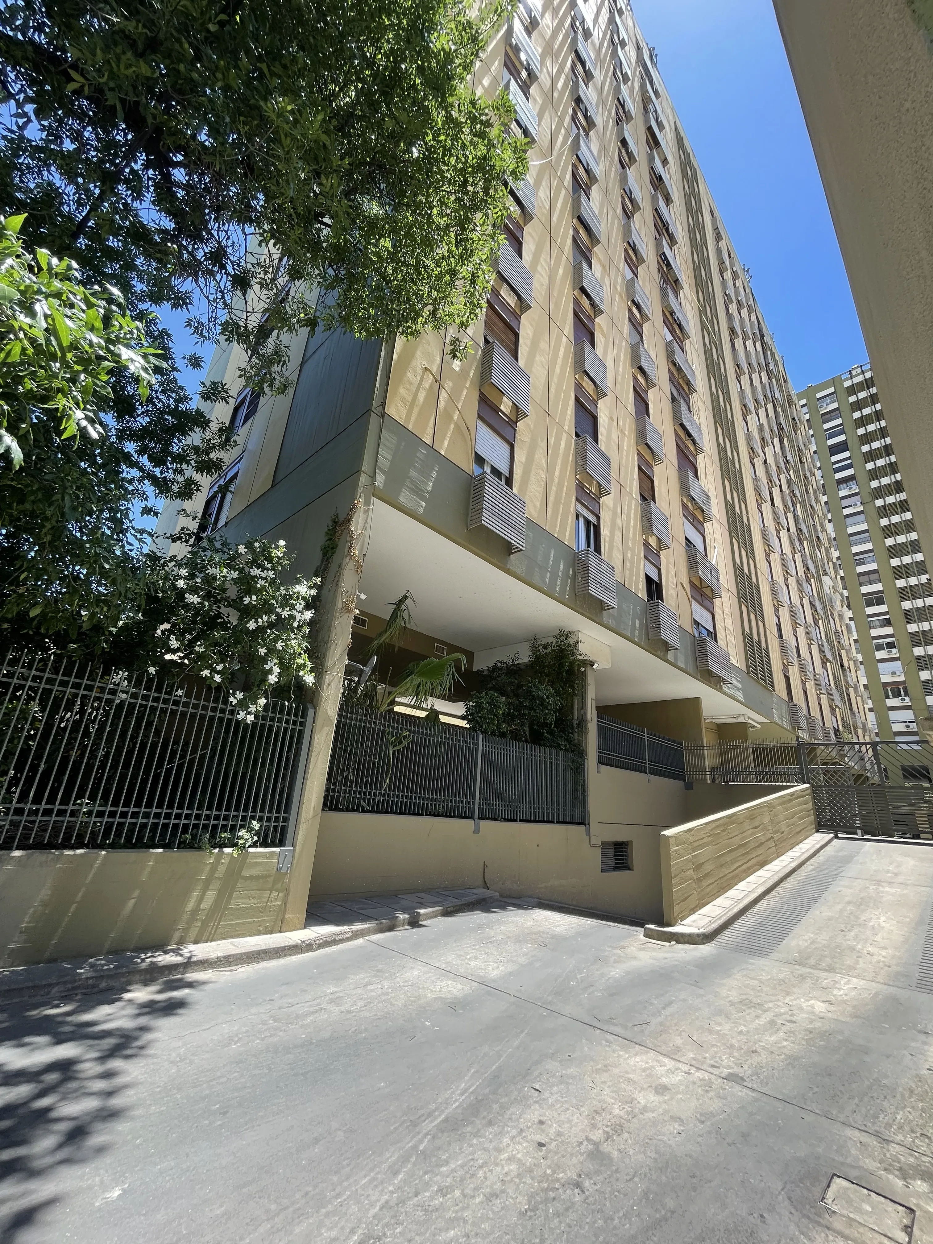DEPARTAMENTO 3 DORMITORIOS A LA VENTA - ALTA CORDOBA - APTO A CREDITO