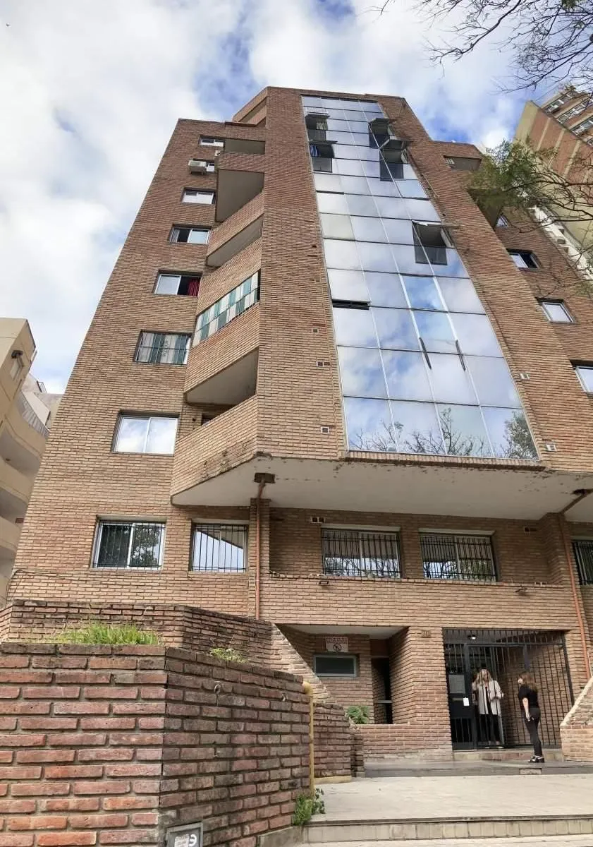 Nva. Cba. 2 Dorm. con importante patio Exclusivo!!!