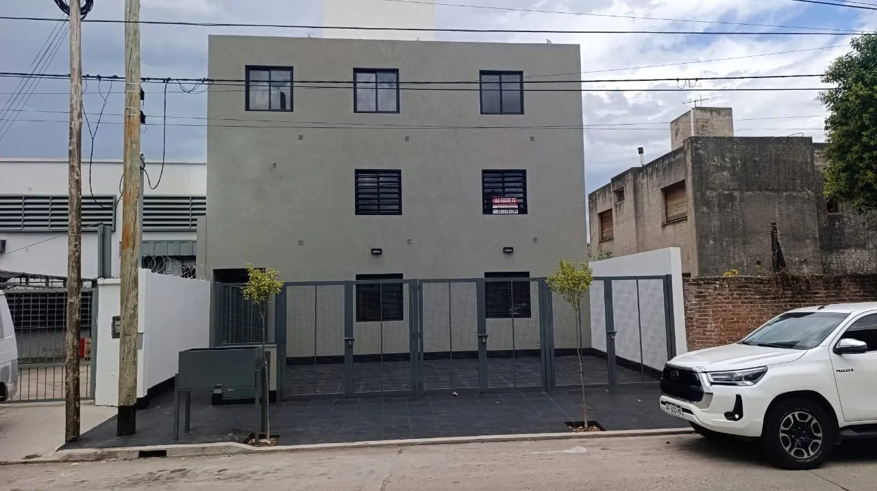 DEPTO EN ALQUILER CALLE USAPALLATA 1 dorm