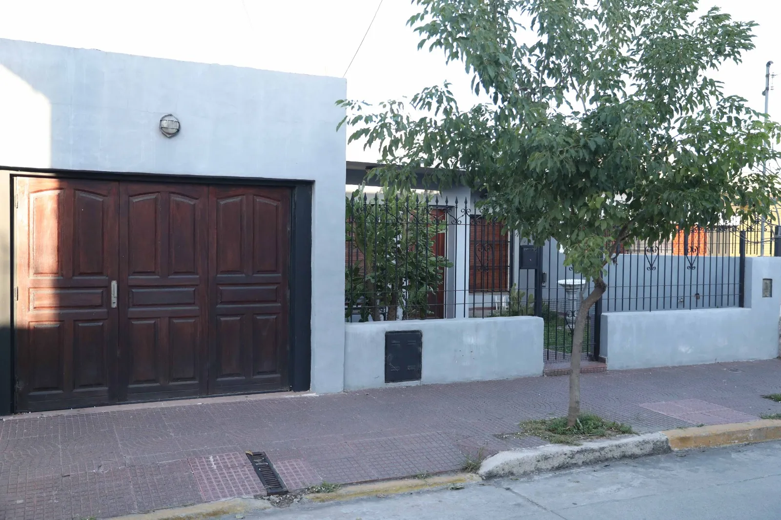 CASA EN PLENO CENTRO DE CALERA, ¡¡EXCELENTE UBICACION!! A LA VENTA!!