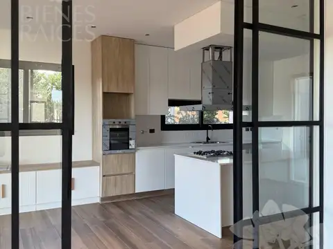 Casa en Venta en Laguna Grande, Countries y Barrios Cerrados en Tigre