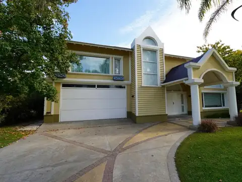 Casa en Venta en Campos De Alvarez, Countries y Barrios Cerrados en Francisco Alvarez