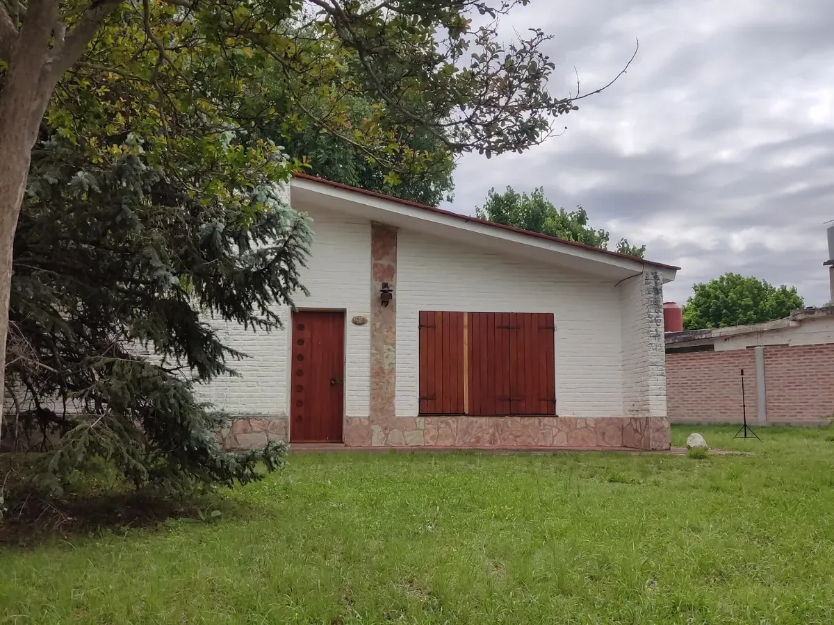 Se vende Casa en Calle Los Valles Mina Clavero
