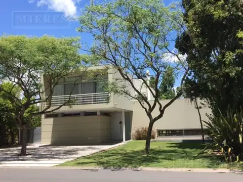 Casa en Venta en Santa Barbara, Countries y Barrios Cerrados en Tigre