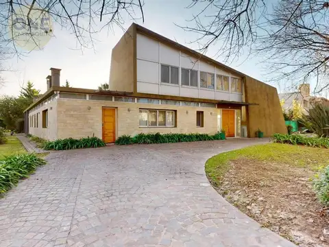 Casa en Venta en Grand Bell, Countries y Barrios Cerrados en la Plata