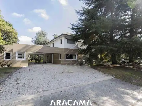 Casa en Venta en Countries y Barrios Cerrados en Esteban Echeverria, Partido de Esteban Echeverría