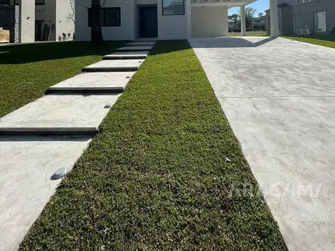 Casa en Venta en Countries y Barrios Cerrados en Esteban Echeverria, Partido de Esteban Echeverría