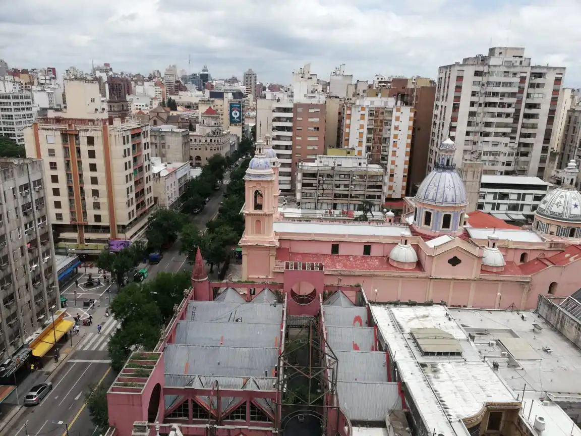 VENDO EXCELENTE DPTO. EN AV. GENERAL PAZ