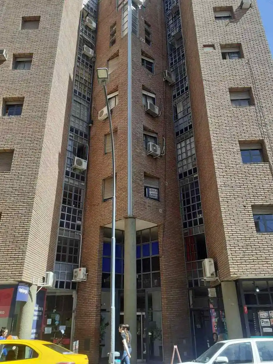 Alquilo Dpto 1 dorm Proximo a Cañada