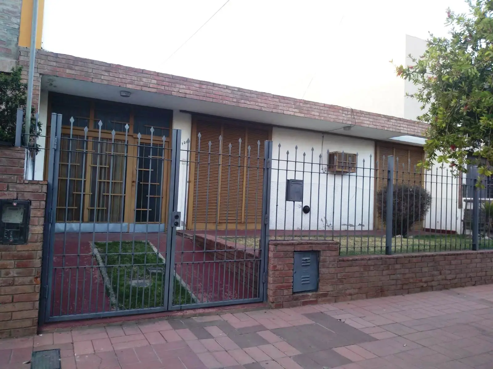 ¡¡ VENTA CASA EN BARRIO AYACUCHO !!