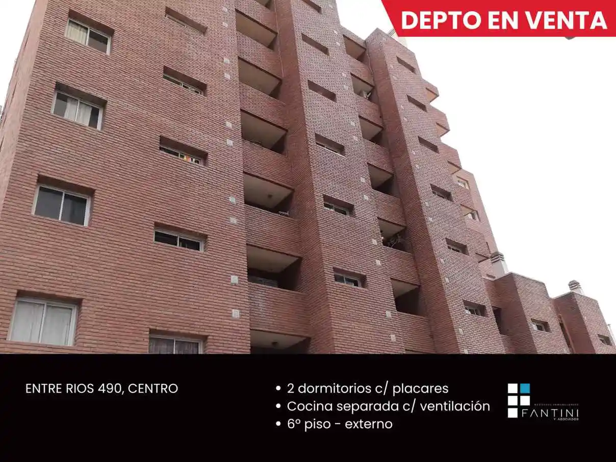 Centro // Entre Rios 495 // Externo // 2 dorm // cocina separada