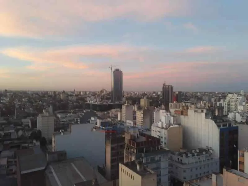 Centro , edificio Alas 2 , opcional COCHERA ! Seguridad 24 hs