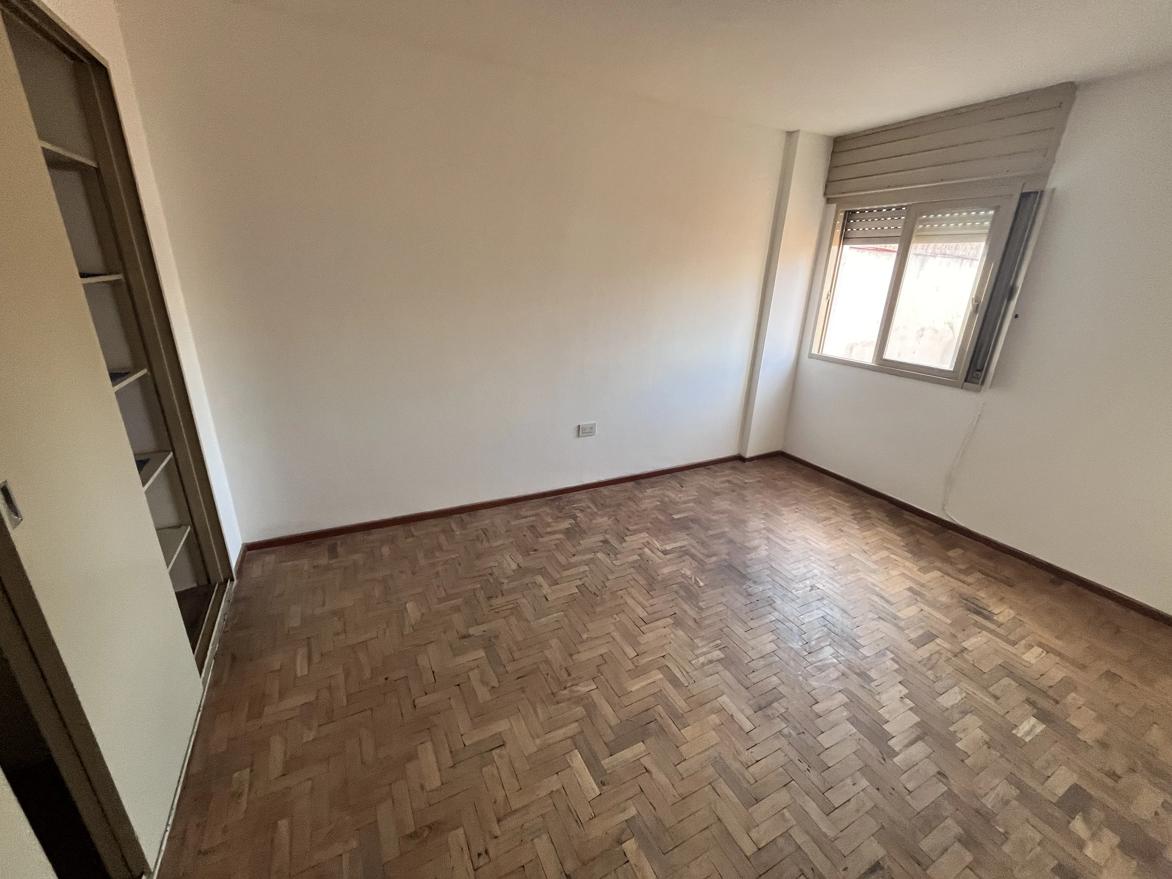 VENTA DEPARTAMENTO 2 DORMITORIOS CON BALCÓN CENTRO A MTS DEL PANAL