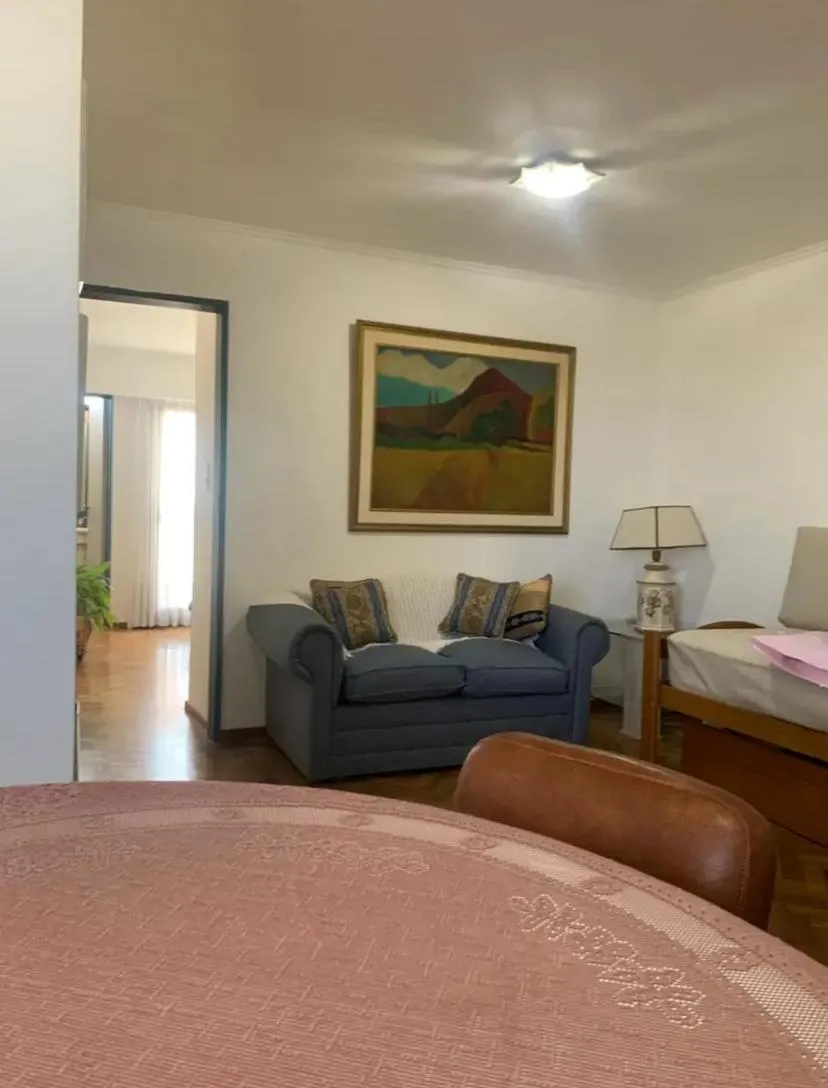 Vendo Impecable Departamento en Microcentro