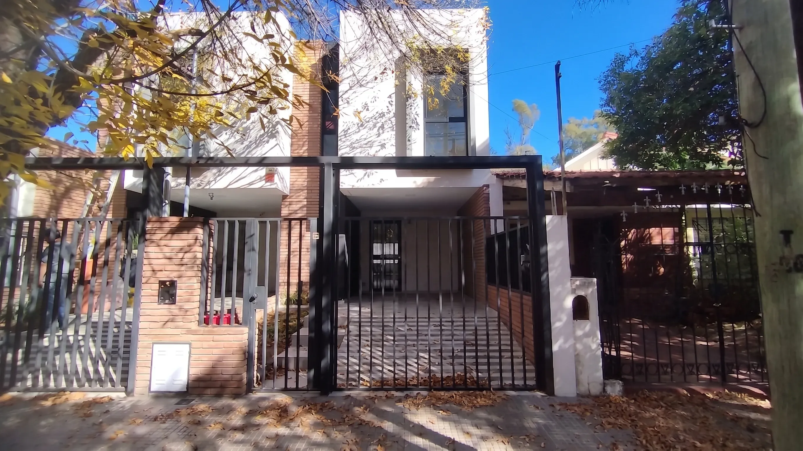 Venta - Dúplex 3 dormitorios en B° Parque Vélez Sarsfield