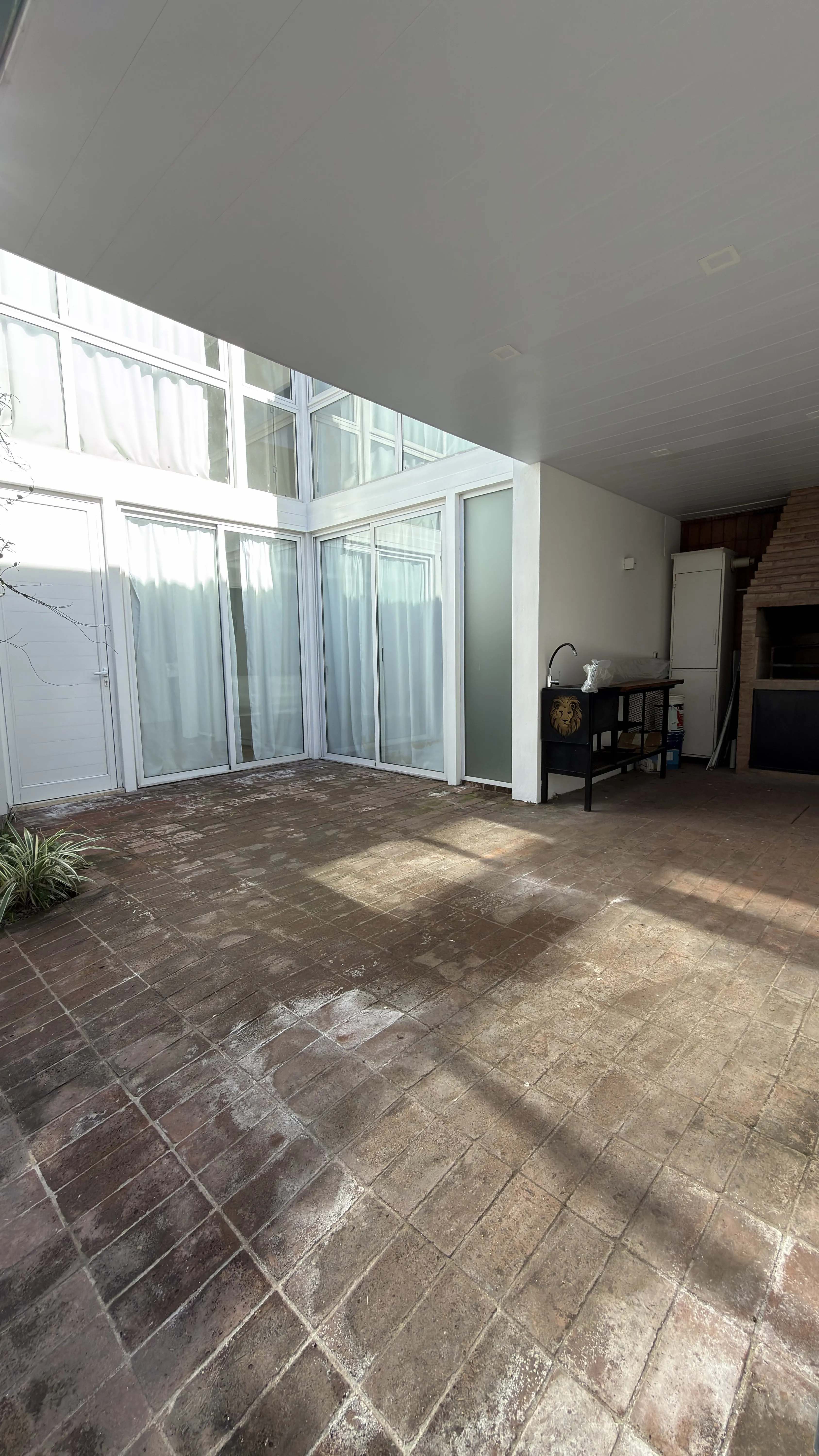 ALQUILO DUPLEX - HOUSING VILLA ALLENDE - 2 DORMITORIOS