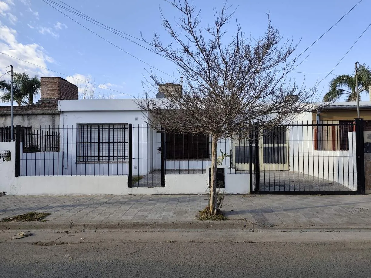 CASA EN VENTA EN B CENTRO AMERICA - IDEAL INVERSORES
