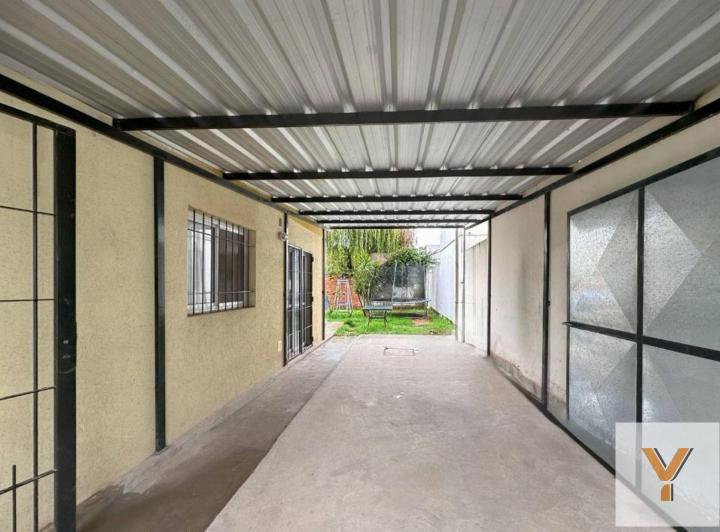 Casa · 102m² · 3 Ambientes · 1 Cochera