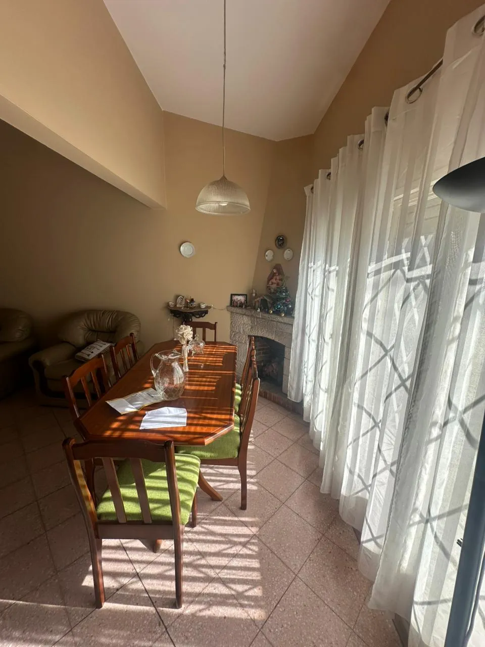 CASA VENTA DOS DORMITORIOS ALTO ALBERDI