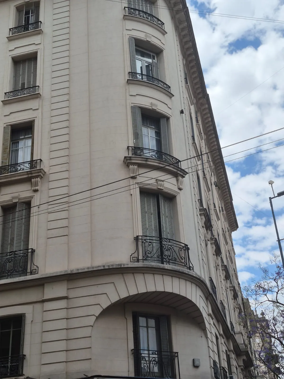 B°CENTRO -DEPTO -4 DORM -VENTA