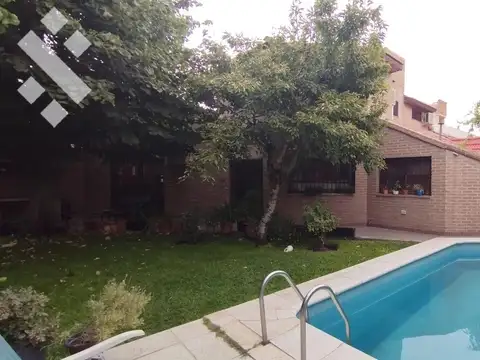Casa en Venta en Neuquén, Confluencia