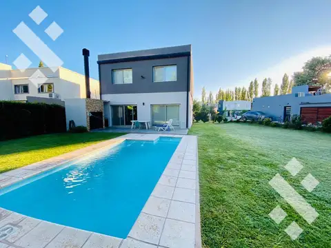 Casa en Alquiler en Plottier, Confluencia